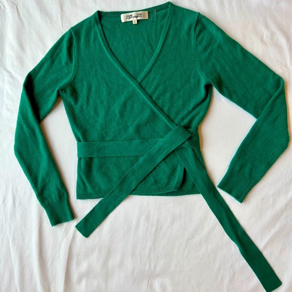 Green Diane Von Furstenberg wool wrap sweater size extra-small - Picture 3 of 5